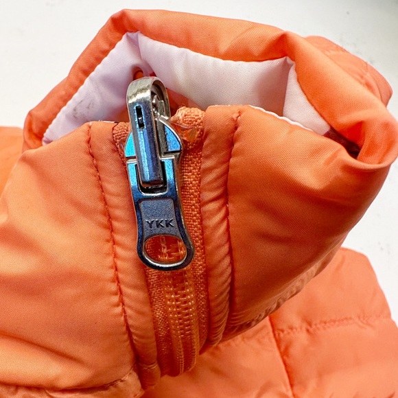 Ariat Kid’s Reversible Puffer Vest - Picture 9 of 13